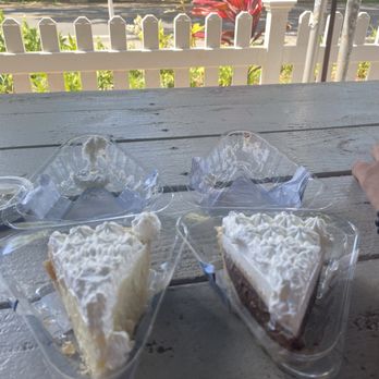 Ted's Bakery - Bakeries Near Me - Haleiwa, Hawaii