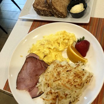 Chambers Bar & Bistro - Hearty County Breakfast - American Near Me - Anaheim, California