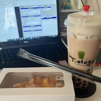 T.ology - Brown sugar boba tea with pana cota and pearls - Cafes Near Me - Bronx, New York T.ology - Brown sugar boba tea with pana cota and pearls - Cafes Near Me - Bronx, New York