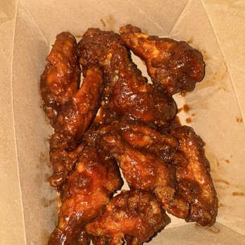 Stony Brook Wings - Honey BBQ wings - Chicken Wings Near Me - Stony Brook, New York