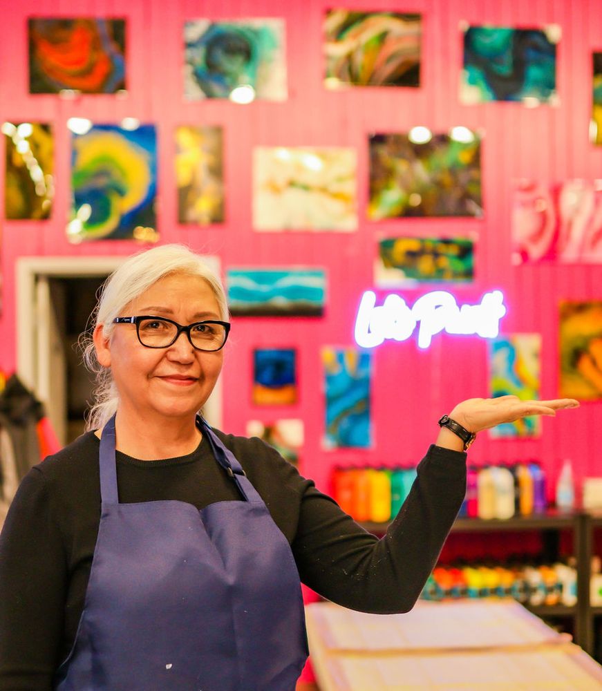 HAWAII FLUID ART FRANKLIN Updated September 2024 10 Photos 3252