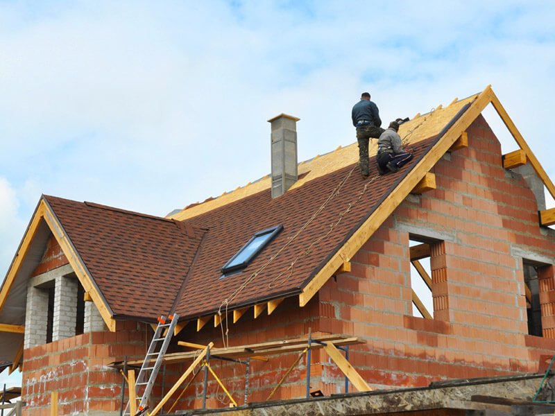 Slide of Al's Roofing & Gutters