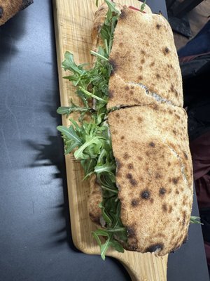 Crudo Pizza & Panuozzo by null