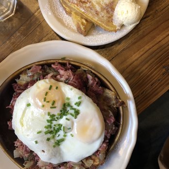 The Maple Counter Cafe - Corned beef hash - Breakfast & Brunch Near Me - Walla Walla, Washington The Maple Counter Cafe - Corned beef hash - Breakfast & Brunch Near Me - Walla Walla, Washington