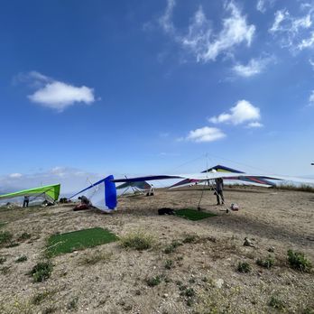 Windsports Hang Gliding - At the Gliderport - Flight Instruction Near Me - Sylmar, California Windsports Hang Gliding - At the Gliderport - Flight Instruction Near Me - Sylmar, California