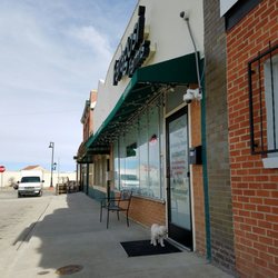 Faragosi Farms - Cool shop is pet friendly, has good educated staff, a nice vibe, and good prices.