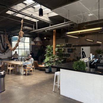 MoonGoat Coffee Roasters - Coffee Roasteries Near Me - Costa Mesa, California