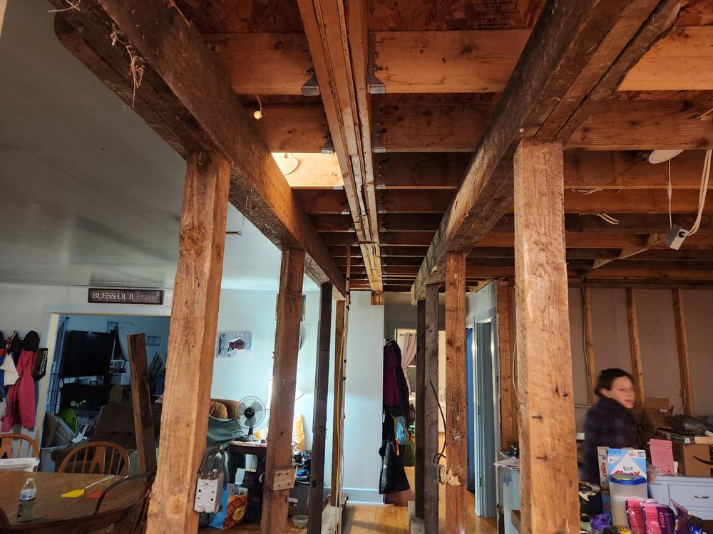 Slide of I Know A Guy Services