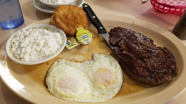 Chuckwagon Cafe by null