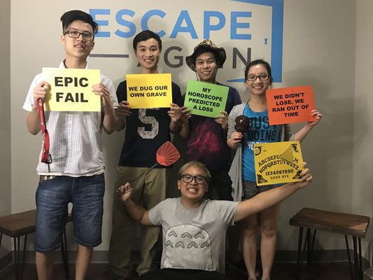 Escape Again Rooms by null