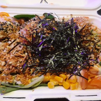 Poke House - Austin - 2 scoops (plus one extra krab scoop) I'm a sauce lover and add extra sauce too lol - Poke Near Me - Austin, Texas Poke House - Austin - 2 scoops (plus one extra krab scoop) I'm a sauce lover and add extra sauce too lol - Poke Near Me - Austin, Texas