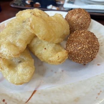 Fuji Sushi - Fried Bananas and sesame seed ball - Sushi Bars Near Me - Elk Grove, California