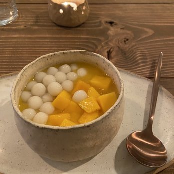 Mango Mango Dessert - Mango with rice balls - Desserts Near Me - New York, New York