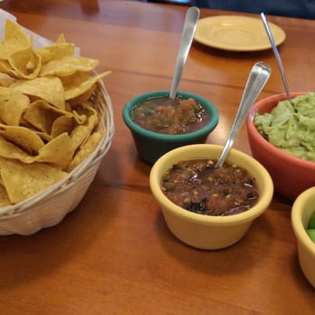 Mezquite Pollo Express - Best guacamole!! - Mexican Near Me - Chicago, Illinois