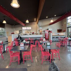 Meconi's Italian Subs - Interior