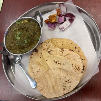 Chaat House Sunnyvale - Palak Paneer - Indian Near Me - Sunnyvale, California