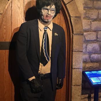 Hollywood Wax Museum - Leatherface (Texas Chainsaw Massacre) - Museums Near Me - Branson, Missouri