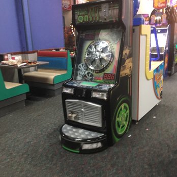 Chuck E. Cheese - Broken machine - turned off. - Pizza Near Me - Mentor, Ohio Chuck E. Cheese - Broken machine - turned off. - Pizza Near Me - Mentor, Ohio