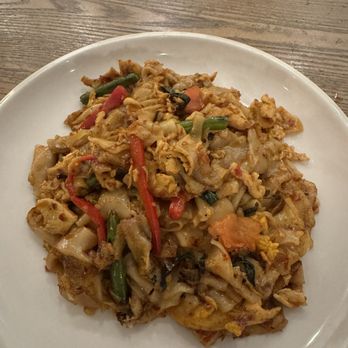 Yimm - Pad Kee Mao - Thai Near Me - Oakland, California Yimm - Pad Kee Mao - Thai Near Me - Oakland, California