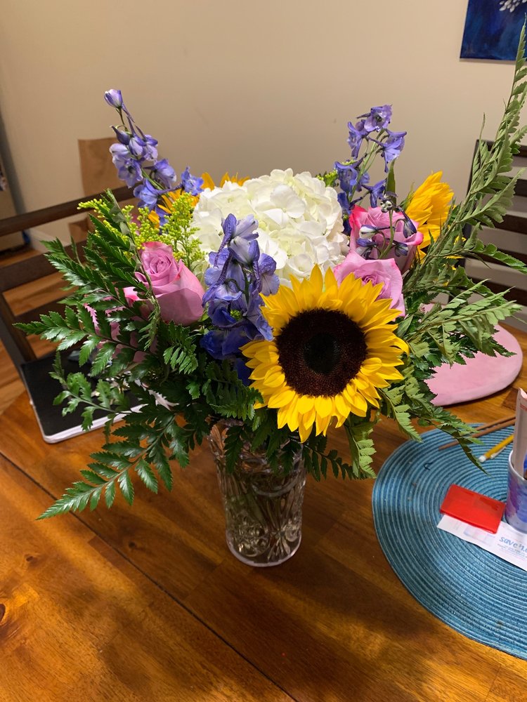 CRYSTAL FLORIST & GREENHOUSE II Updated August 2024 311 Passaic St