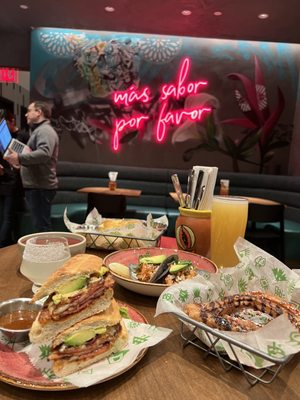 Tortazo - Times Square by null