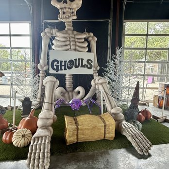 KC Wine - Halloween pop-up bar at KC Wine - Wineries Near Me - Olathe, Kansas KC Wine - Halloween pop-up bar at KC Wine - Wineries Near Me - Olathe, Kansas