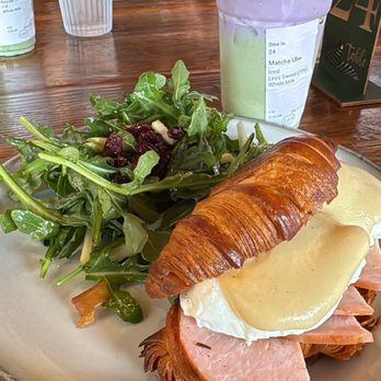 Lazy Dough - Egg Benedict and Ube Matcha - Breakfast & Brunch Near Me - Long Beach, California Lazy Dough - Egg Benedict and Ube Matcha - Breakfast & Brunch Near Me - Long Beach, California