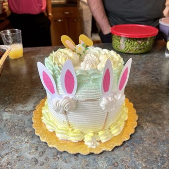 Rombiolo - Custom cake - Bakeries Near Me - Bloomfield, New Jersey