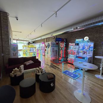 Funky Boba Lounge - Photo Booth and claw machine games - Ramen Near Me - Highwood, Illinois Funky Boba Lounge - Photo Booth and claw machine games - Ramen Near Me - Highwood, Illinois