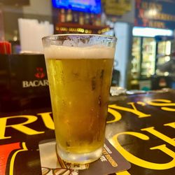 Captains Bar & Grille