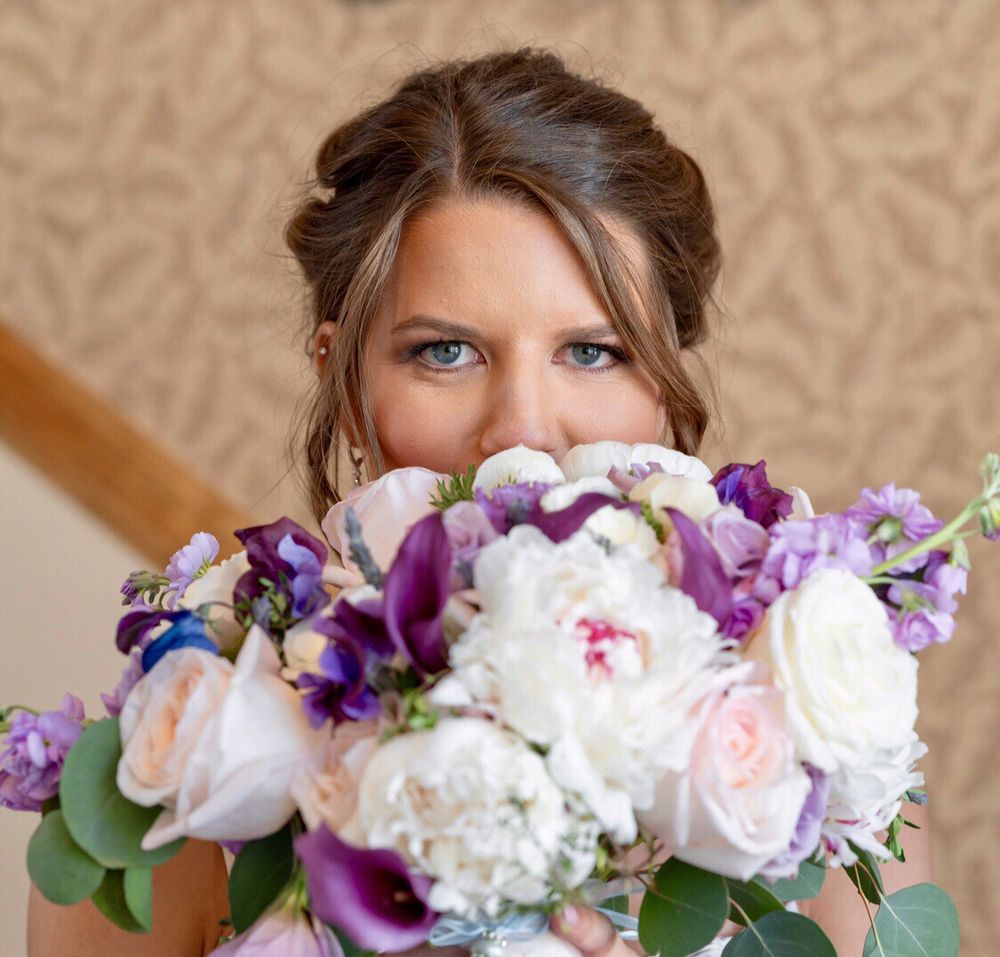 INDIGO FLOWER MARKET 23 Photos Thornton, Colorado Florists