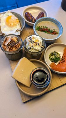 Wulff & Konstali - Islands Brygge by null