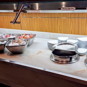 Pavillon 67 - They were featuring two types of soup this day and bread, butter, and other condiments are found at the left - Buffets Near Me - Montreal, Quebec