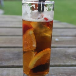 The Betsey Wynne - Pimms