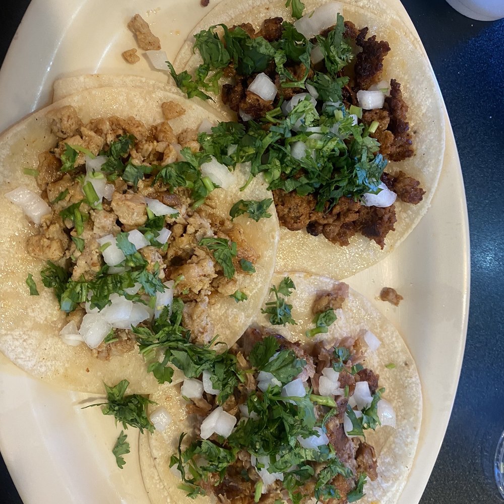 El Zarape Mexican Food - Chorizo, Pollo, & Carnitas tacos - Mexican Near Me - Redding, California