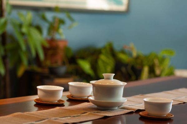 Blue Willow Teaspot by null