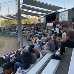 Sonoma Stompers Professional Baseball Club - Fans!