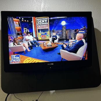 Motel 6 - The tv was stuck on Fox News - Hotels Near Me - Moriarty, New Mexico Motel 6 - The tv was stuck on Fox News - Hotels Near Me - Moriarty, New Mexico