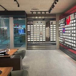 LensCrafters