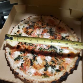 Del Lusso - Margherita about 10 inches - Pizza Near Me - Carlsbad, California