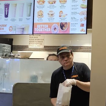 Dunkin' - Coffee & Tea Near Me - Coraopolis, Pennsylvania
