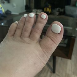 Red Nails