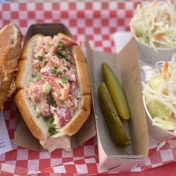 Dave's Lobster - Lobster roll and grilled cheese