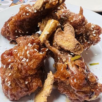 The Playwright Irish Pub - Ginger Honey Duck Wings - Irish Near Me - Dallas, Texas