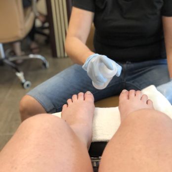 KB Nails - Pedi - Nail Salons Near Me - Sacramento, California