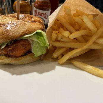 Sibling by Pushkin’s - Crispy Chicken Sandwich with fries. $15.00 - New American Near Me - Sacramento, California Sibling by Pushkin’s - Crispy Chicken Sandwich with fries. $15.00 - New American Near Me - Sacramento, California