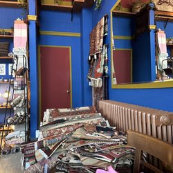 Ashuri Baklava & Cafe - Inside.