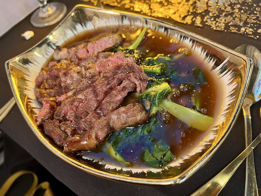 Madame Puffs and Thai Bistro