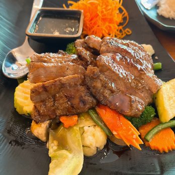 Laos Kitchen - Beef insane sauce!!! - Laotian Near Me - San Rafael, California