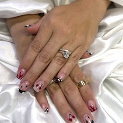 Tips Toes & Tony Nail Bar